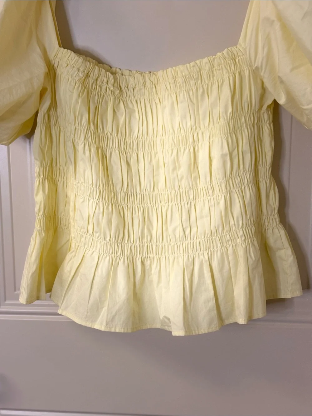 NWOT ASTR SAVINA “Lemonade” Smocked Square Neck Puff Sleeve Top SZ XL $65